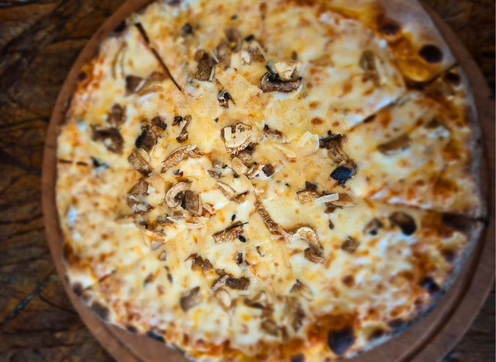 Pizza Funghi