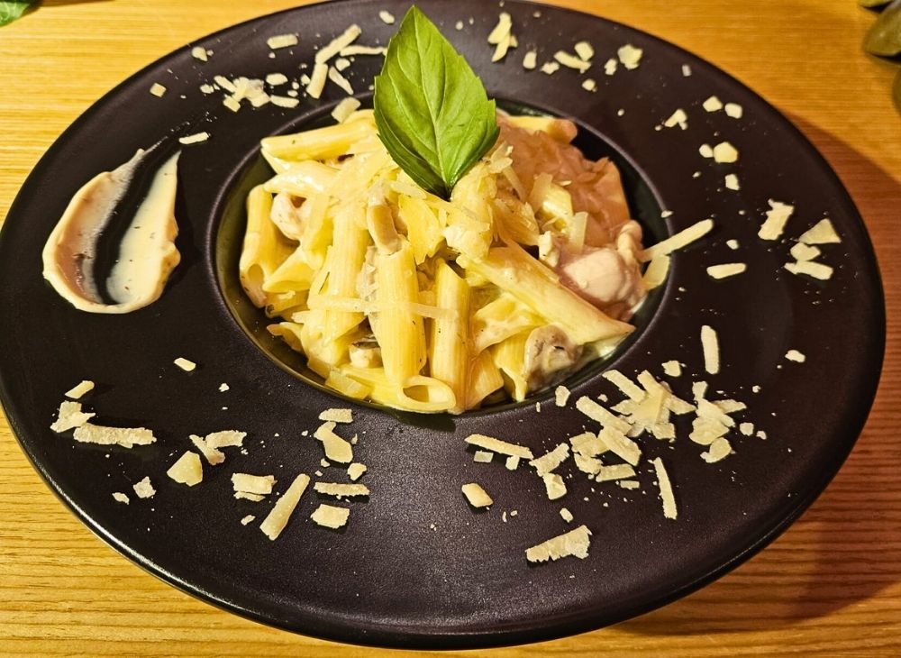 Penne Alfredo
